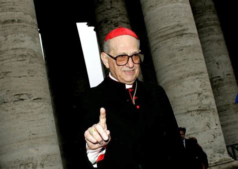 Italian Cardinal Sebastiani dead at 92 .